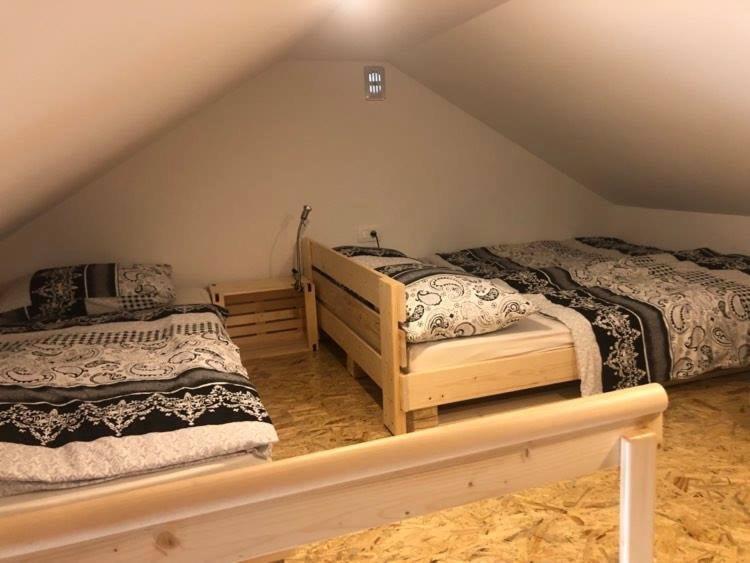 Pristava pri Mestinju Holiday House Zlacka Gorca מראה חיצוני תמונה